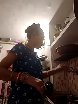 Snapshot of ISHANI-SINGH chatting on 11.06.25 ISHANI-SINGH online show from 11.06.25