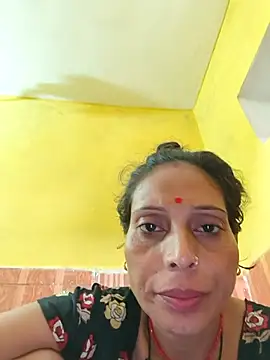 Snapshot of ISHANI-SINGH chatting on 11.22.25 ISHANI-SINGH online show from 11.22.25