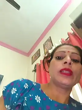 Snapshot of ISHANI-SINGH chatting on 11.23.25 ISHANI-SINGH online show from 11.23.25