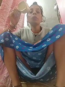 Snapshot of ISHANI-SINGH chatting on 11.30.25 ISHANI-SINGH online show from 11.30.25