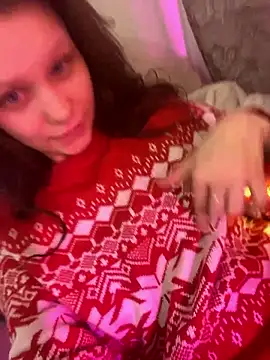 Snapshot of Lunliss chatting on 01.08.26 Lunliss online show from 01.08.26