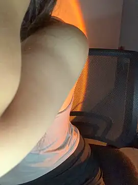 Tinasx56 online show from 12.03.25