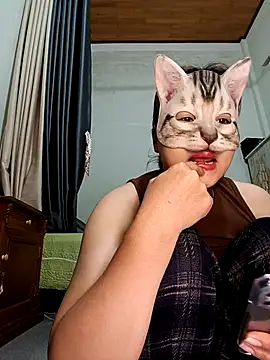 Snapshot of love_sex_05 chatting on 02.21.26 love sex 05 online show from 02.21.26