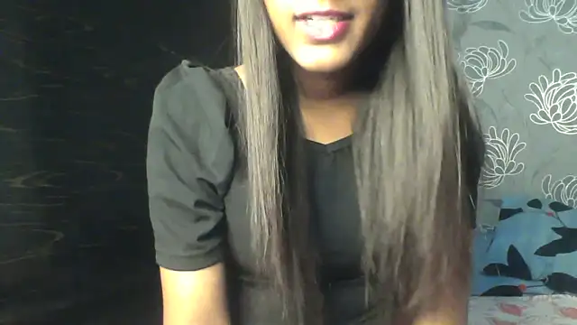 Snapshot of mickle_james chatting on 02.14.26 mickle james online show from 02.14.26