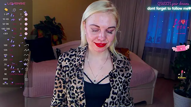 Snapshot of LiSinDoll chatting on 03.09.26 LiSinDoll online show from 03.09.26