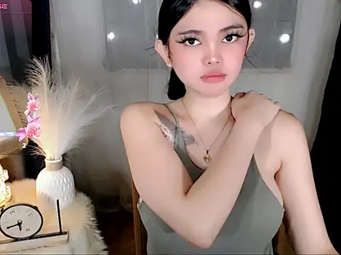 Snapshot of Bianca_cedine12 chatting on 05.05.26 Bianca cedine12 online show from 05.05.26