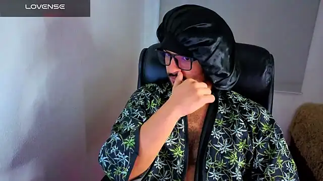 Ernesto-Rodriguez82 online show from 02.13.26