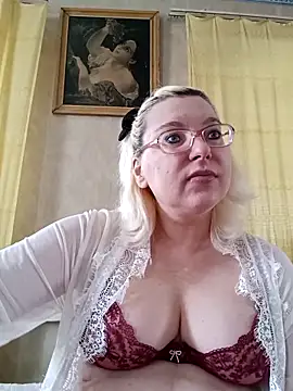 VikaKing online show from 02.25.26