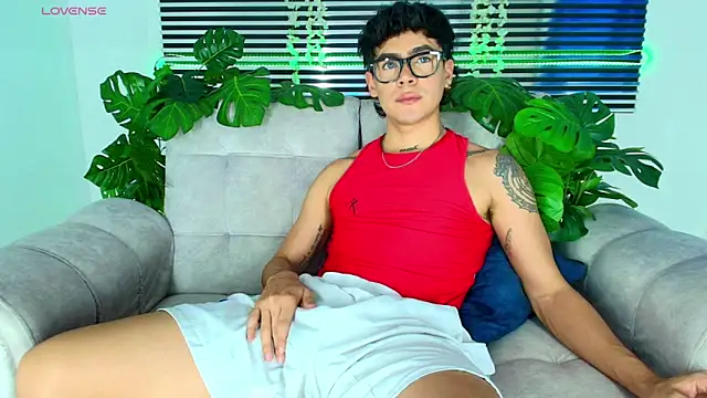 CamiiGuzmanX online show from 03.06.26