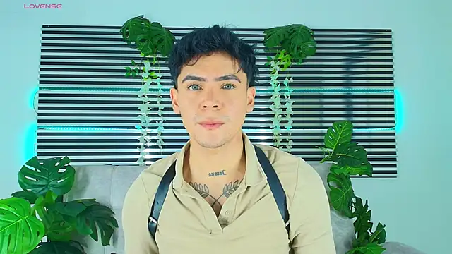 CamiiGuzmanX online show from 04.28.26