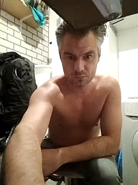 Snapshot of balkanbosna1122 chatting on 10.10.25 balkanbosna1122 online show from 10.10.25