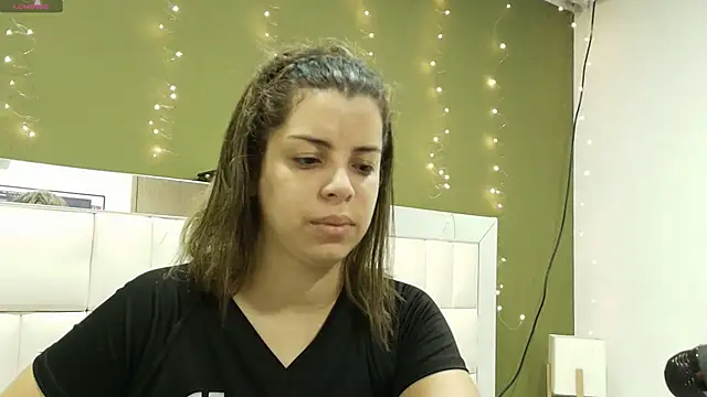 gisell gomez online show from 10.03.25