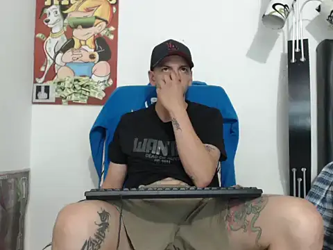 Snapshot of Thomasjons_ chatting on 09.23.25 Thomasjons online show from 09.23.25