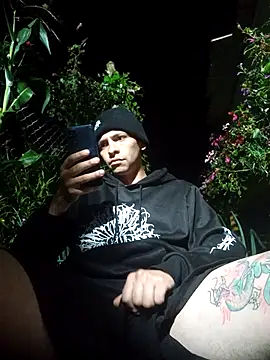 Snapshot of Thomasjons_ chatting on 01.07.26 Thomasjons online show from 01.07.26