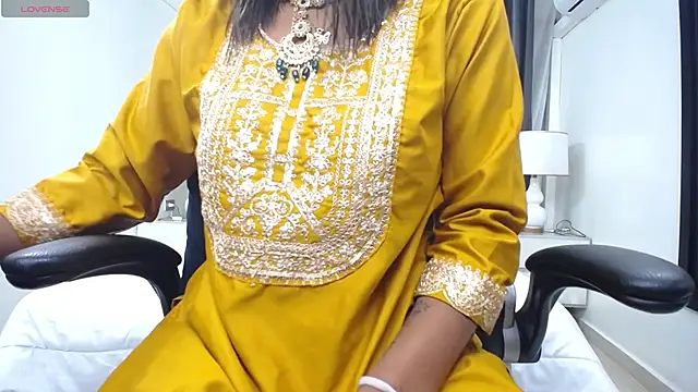 kairadayamai online show from 04.21.26