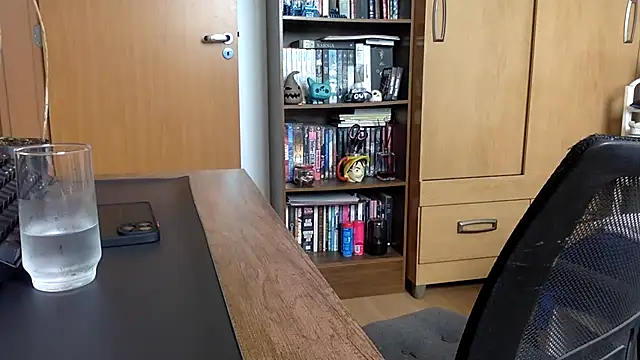 SEXOFLION online show from 09.16.25