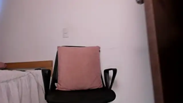 axel davis  online show from 11.03.25