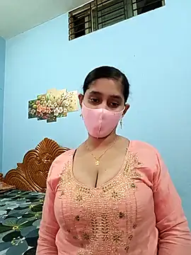 Snapshot of Cute_Faria chatting on 12.02.25 Cute Faria online show from 12.02.25