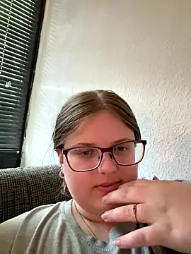 CurvyPaar2 online show from 09.25.25