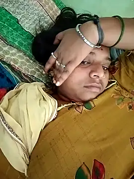 Hot crety online show from 10.02.25