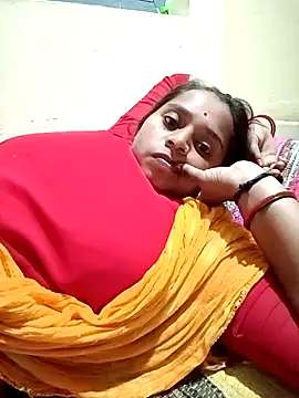 Hot crety online show from 10.29.25