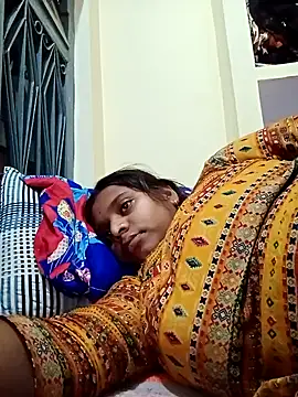 Hot crety online show from 11.25.25