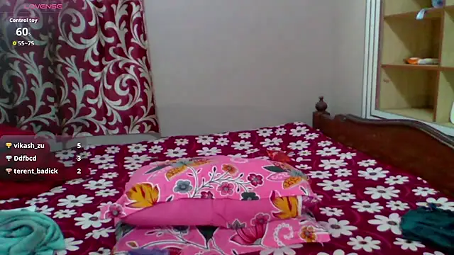Snapshot of cute_girl007 chatting on 08.03.26 cute girl007 online show from 08.03.26