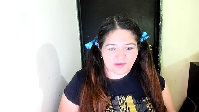 Daphne girlsex online show from 03.06.26