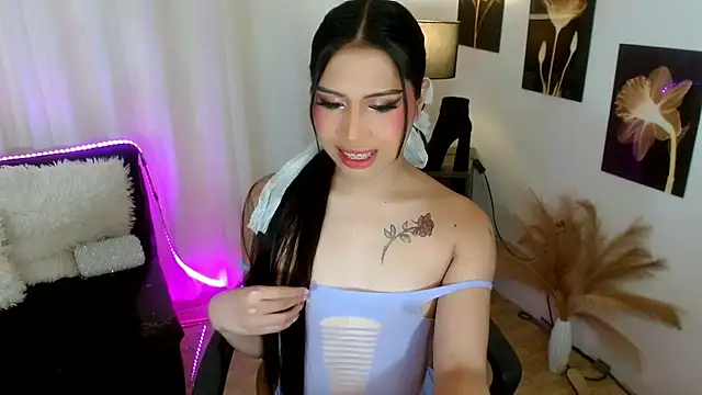 Sassy Suzuhime online show from 02.18.26