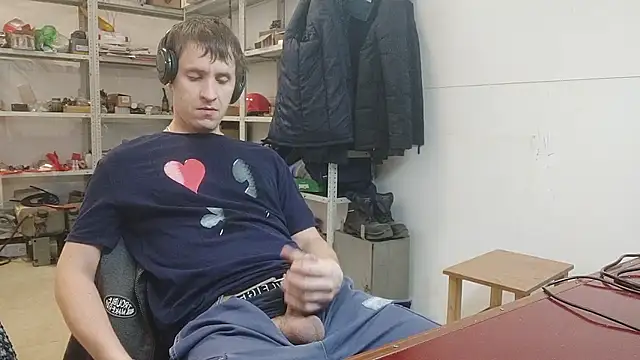 Snapshot of jimmilove chatting on 01.14.26 jimmilove online show from 01.14.26