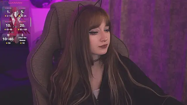 LiliLuna online show from 03.25.26