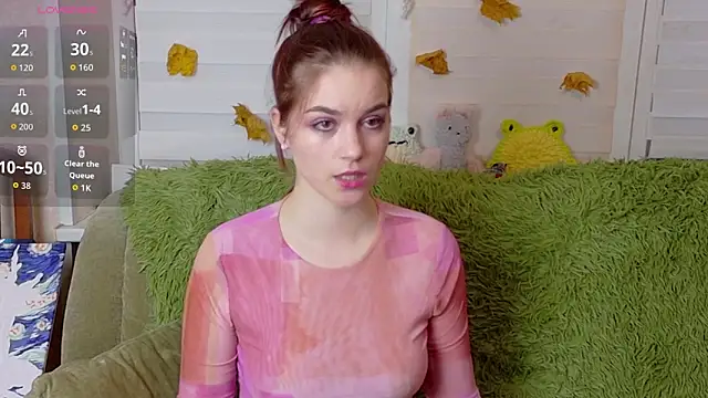 ElzaBlis online show from 10.31.25