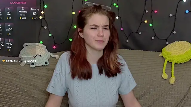 ElzaBlis online show from 12.21.25