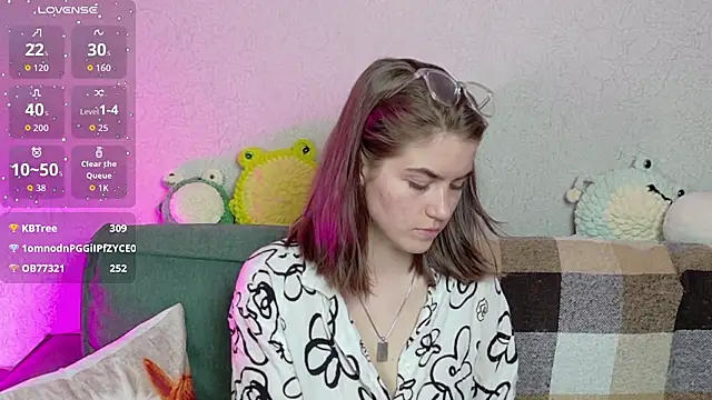 ElzaBlis online show from 04.18.26