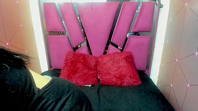 Asshley sky online show from 12.02.25