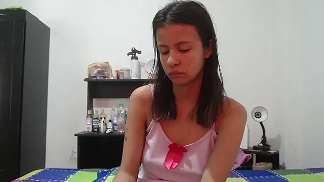 Snapshot of nathaly_jones_ chatting on 07.06.26 nathaly jones online show from 07.06.26