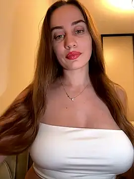 Snapshot of Maribelle_Vinnie chatting on 01.12.26 Maribelle Vinnie online show from 01.12.26