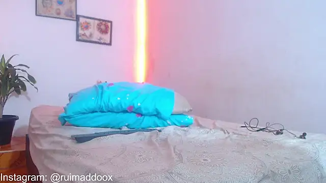 RuiMaddoox online show from 02.06.26