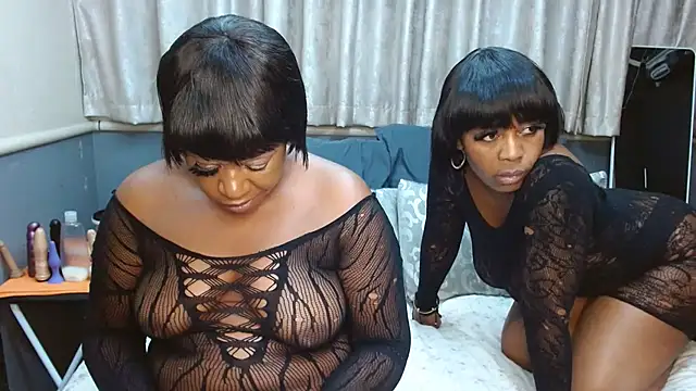 Snapshot of SlutyAngelxxx chatting on 02.18.26 SlutyAngelxxx online show from 02.18.26