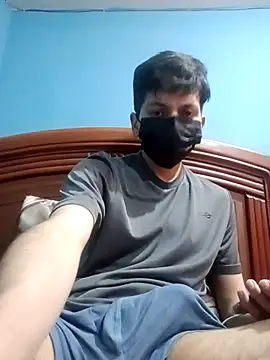 Snapshot of Sebas34_ chatting on 11.18.25 Sebas34 online show from 11.18.25