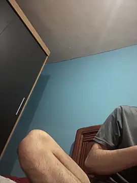 Snapshot of Sebas34_ chatting on 02.13.26 Sebas34 online show from 02.13.26