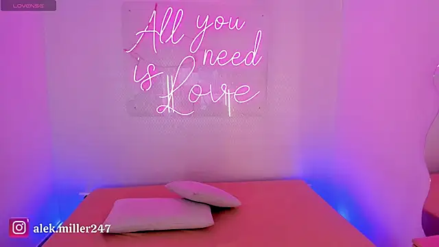 aleksandramiller  online show from 04.29.26