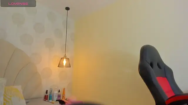 Snapshot of GIANAMILLER6 chatting on 01.08.26 GIANAMILLER6 online show from 01.08.26