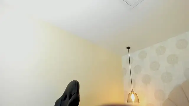 Snapshot of GIANAMILLER6 chatting on 01.13.26 GIANAMILLER6 online show from 01.13.26