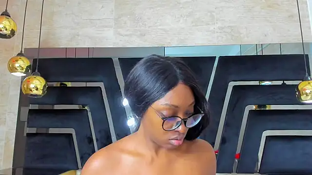 YallianaBrooks online show from 06.19.26