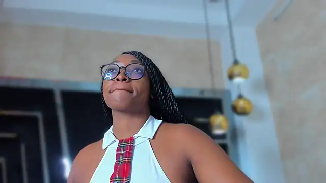 YallianaBrooks online show from 07.02.26
