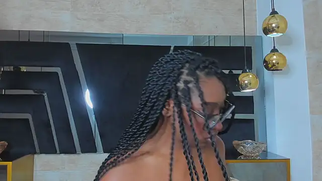 YallianaBrooks online show from 07.16.26