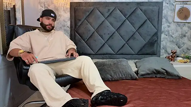 Apolo rousse1 online show from 09.10.25