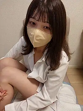 Snapshot of Sakura-japanese- chatting on 11.30.25 Sakura-japanese- online show from 11.30.25