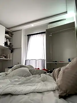 Snapshot of Rabroba89six chatting on 10.20.25 Rabroba89six online show from 10.20.25